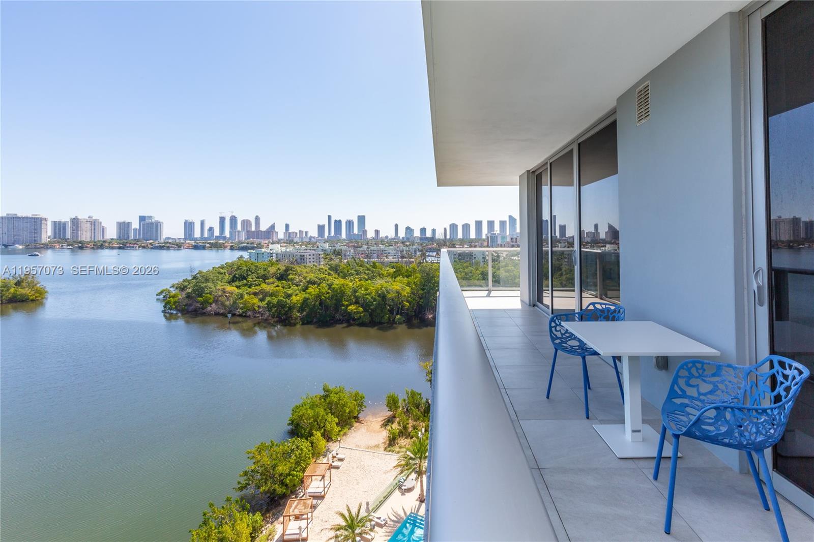 16385 Biscayne Blvd #1007, North Miami Beach FL 33160