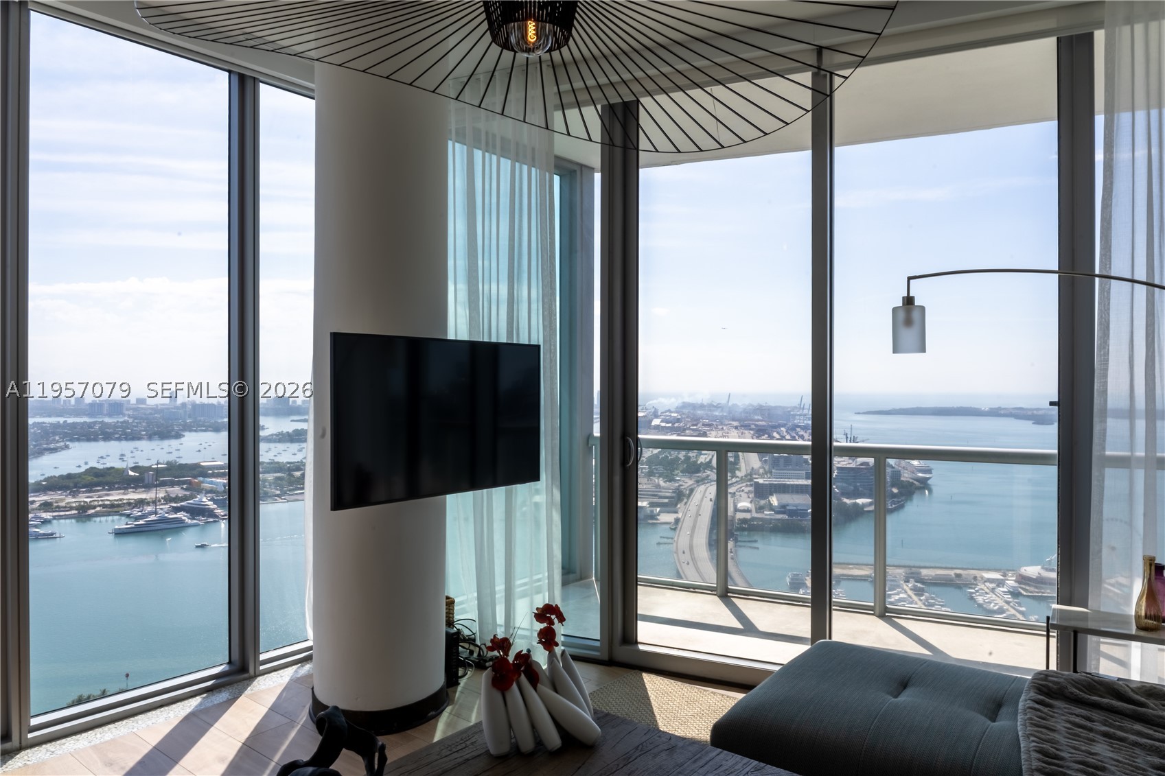 888 Biscayne Blvd #5508, Miami FL 33132