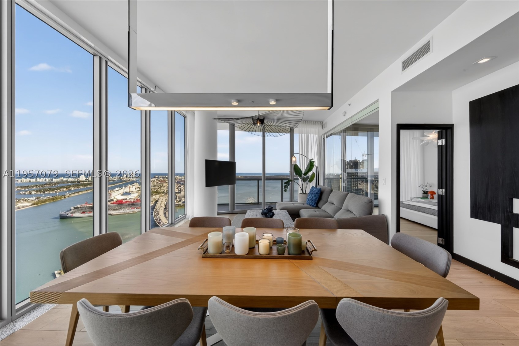 888 Biscayne Blvd #5508, Miami FL 33132