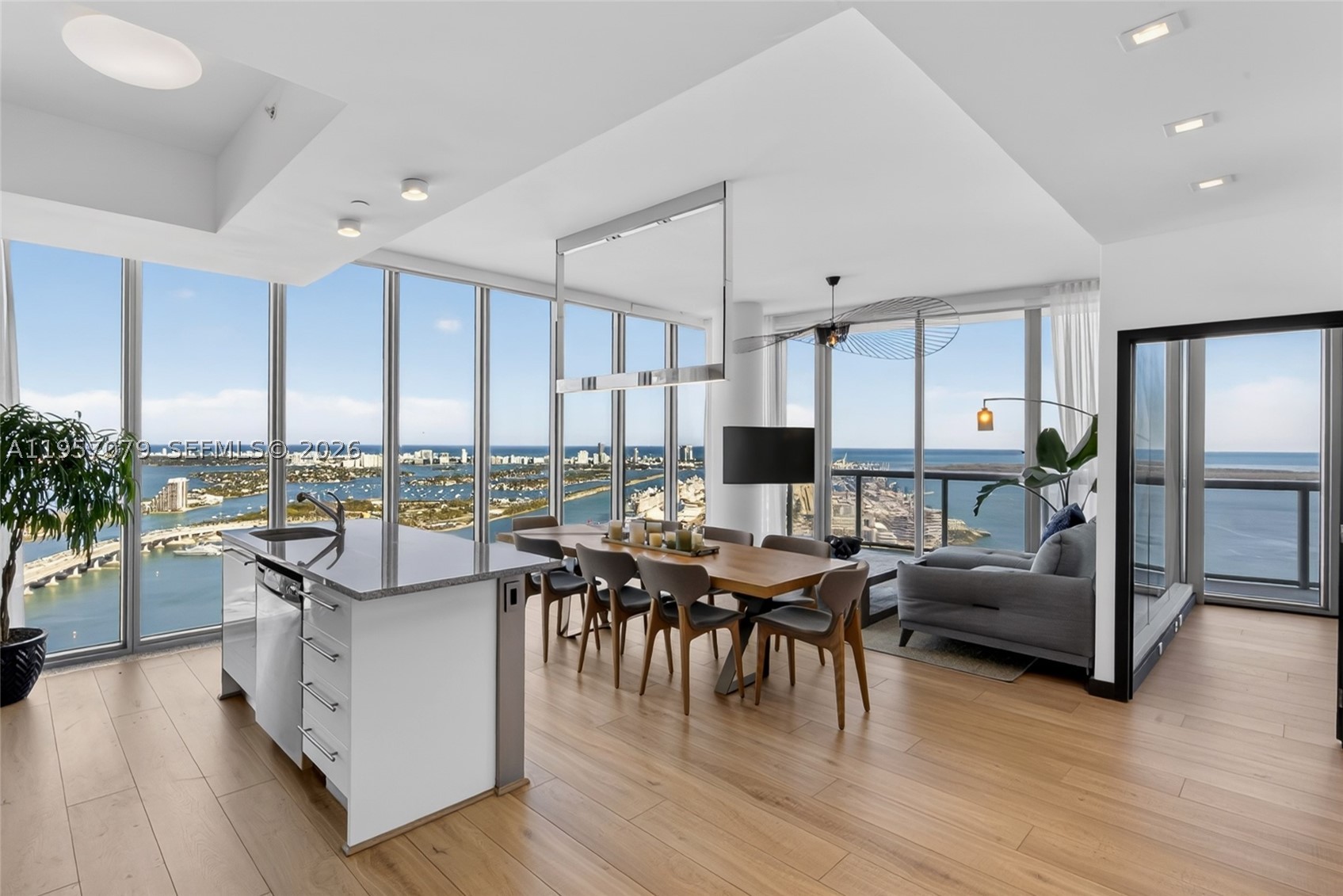 888 Biscayne Blvd #5508, Miami FL 33132