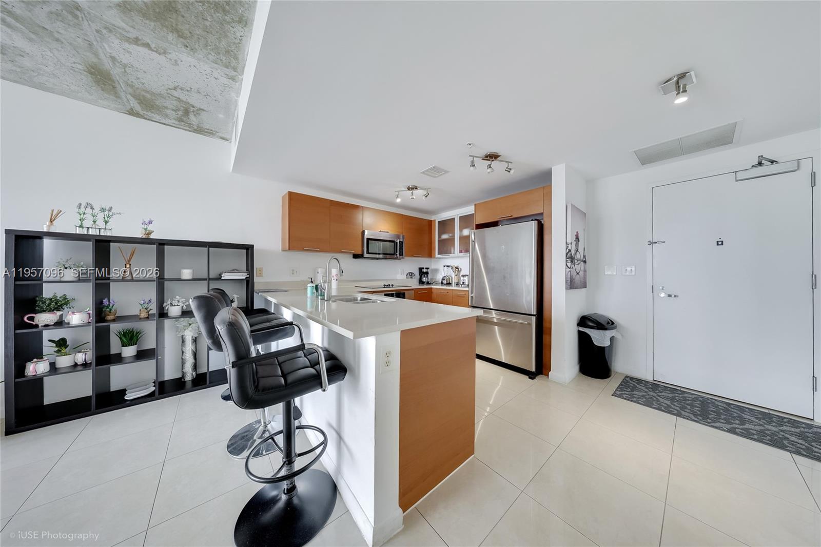 3250 NE 1st Ave #811, Miami FL 33137