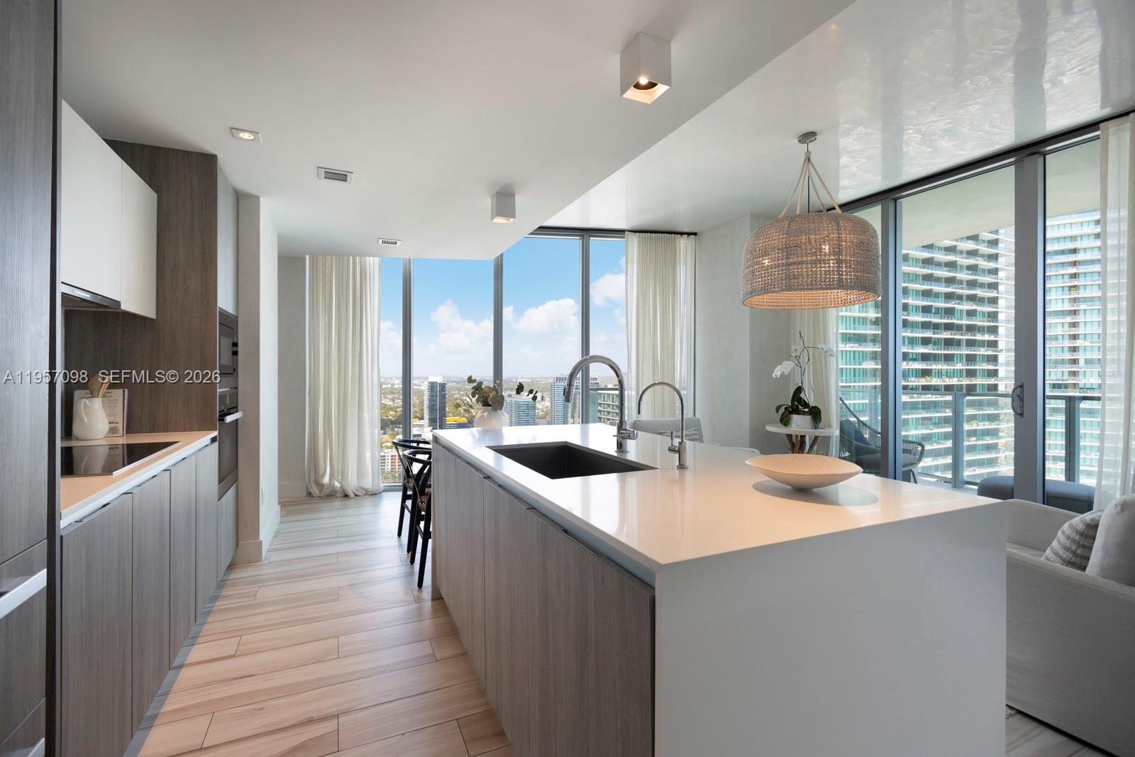 2900 NE 7th Ave #3701, Miami FL 33137