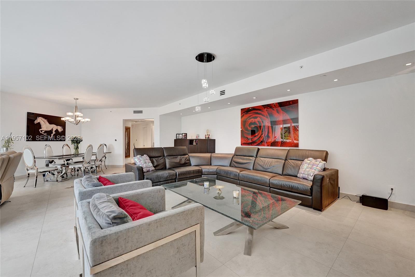 21200 Point Place #403, Aventura FL 33180