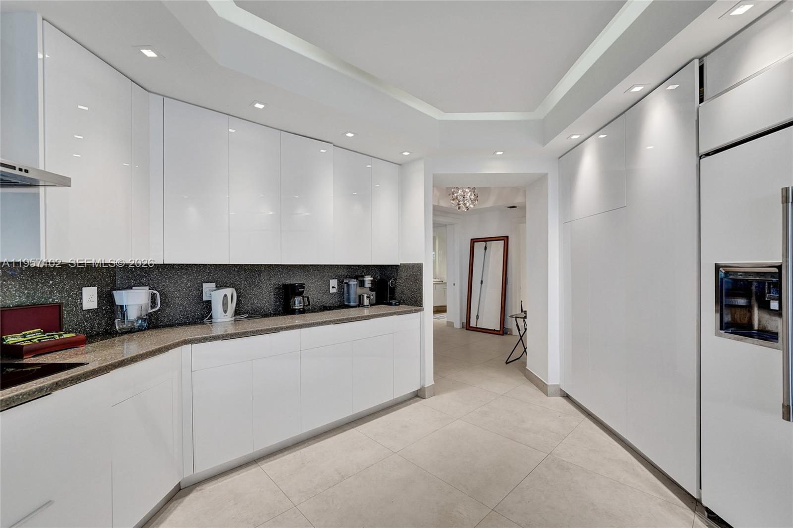 21200 Point Place #403, Aventura FL 33180