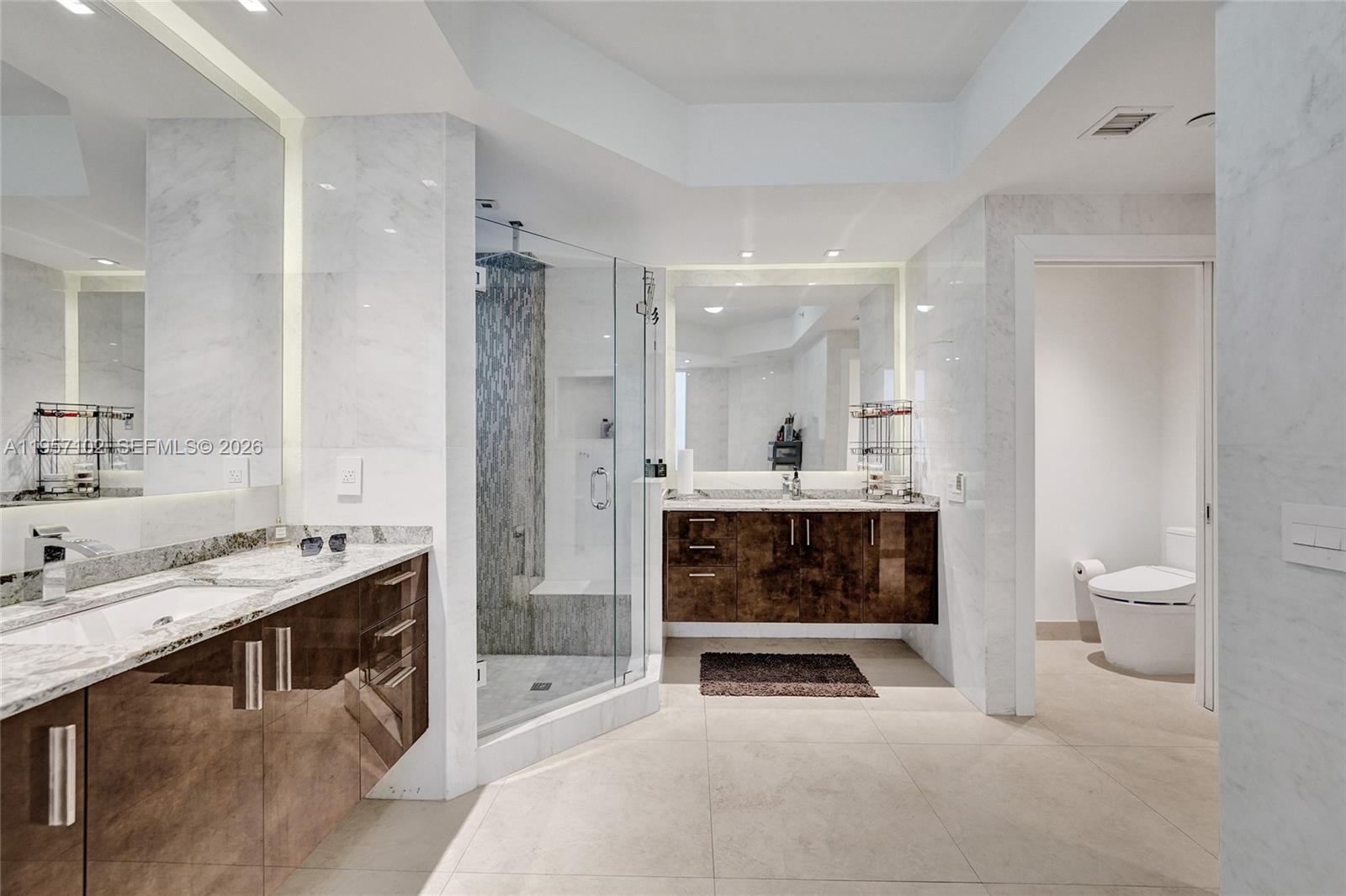 21200 Point Place #403, Aventura FL 33180