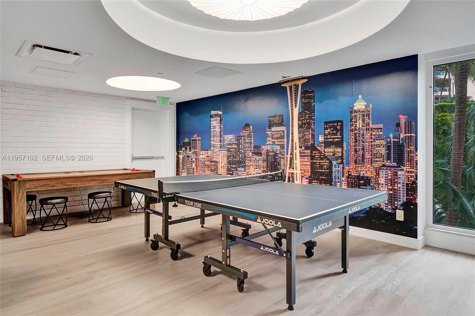 21200 Point Place #403, Aventura FL 33180