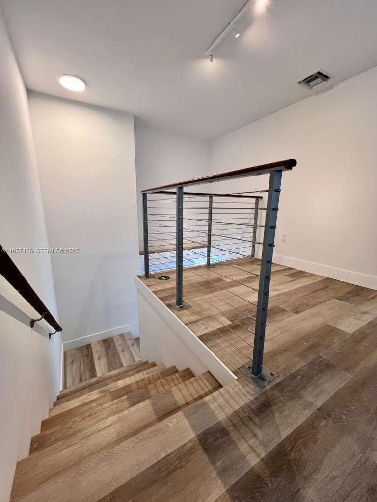 90 SW 3rd St #TH300A, Miami FL 33130