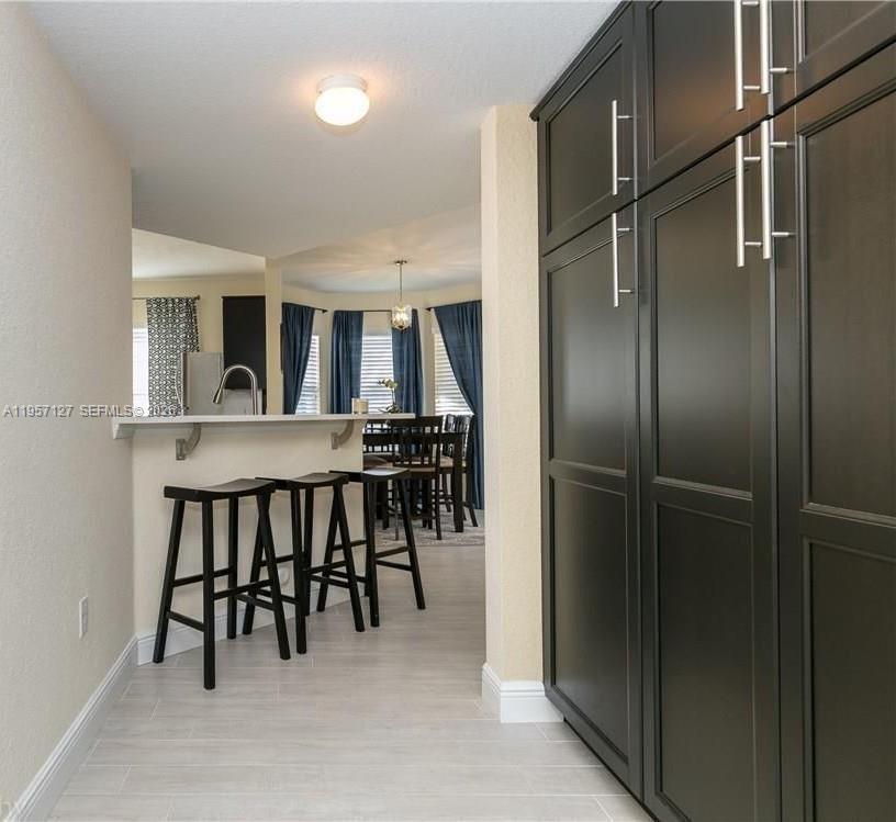 North Lauderdale FL 33068 - A11957127