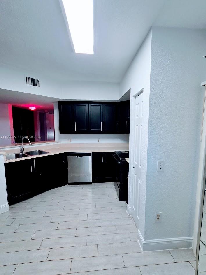 North Lauderdale FL 33068 - A11957127