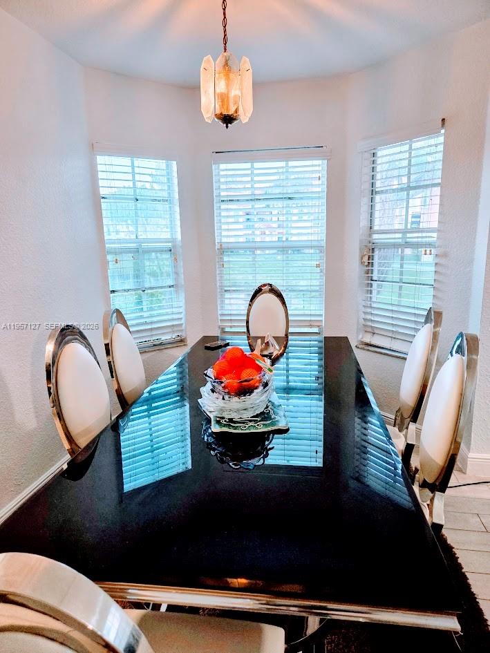 North Lauderdale FL 33068 - A11957127