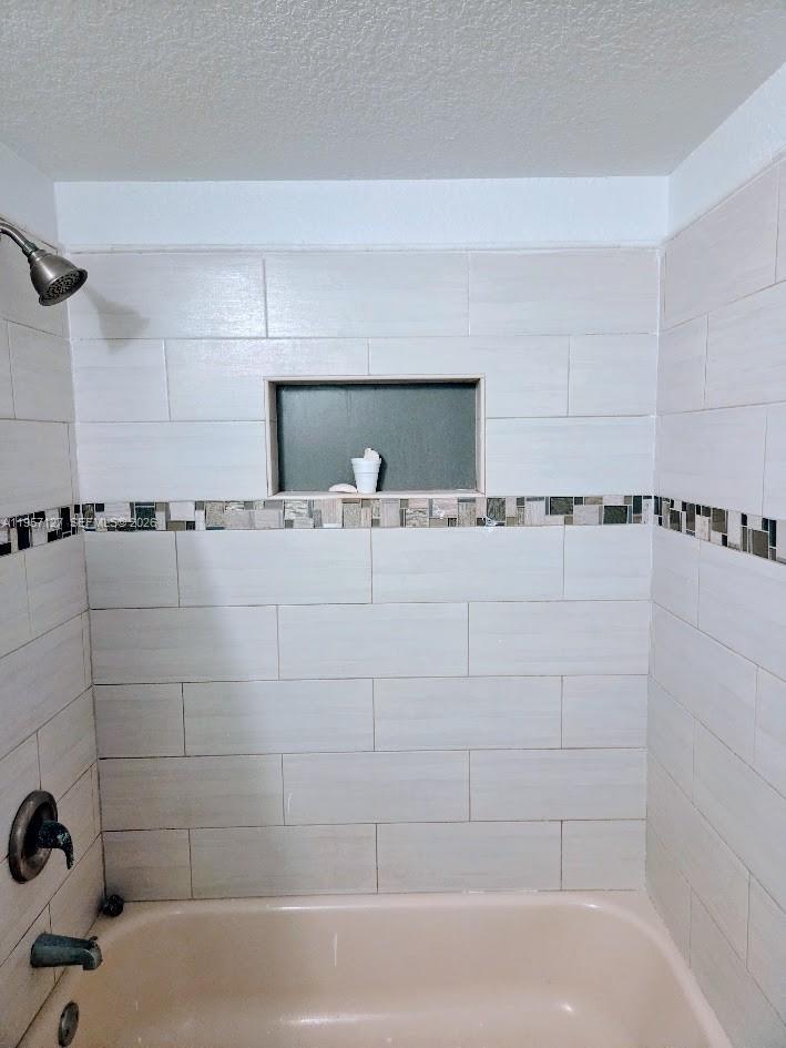 North Lauderdale FL 33068 - A11957127