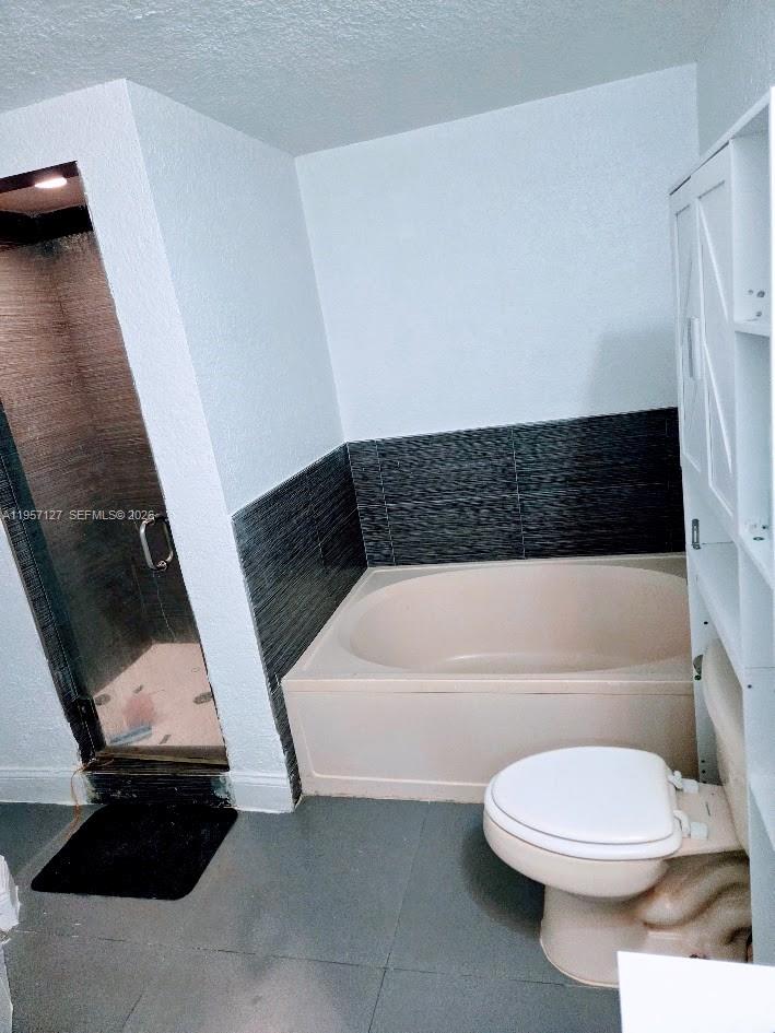 North Lauderdale FL 33068 - A11957127