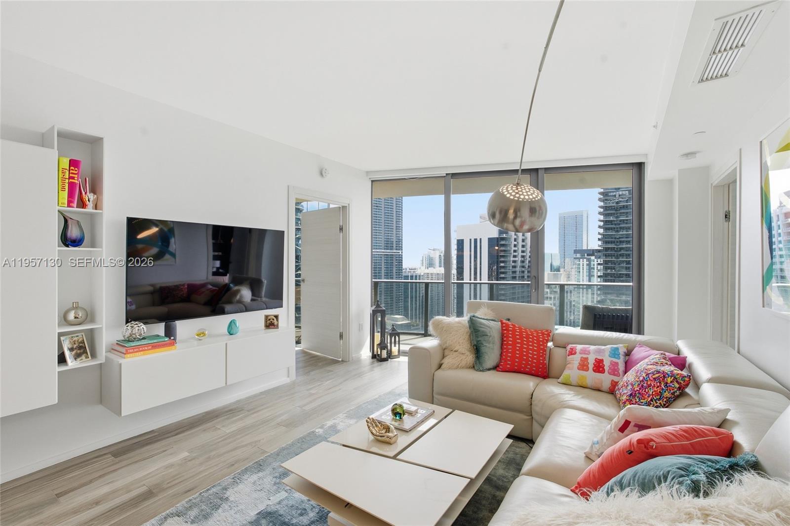 801 S Miami Ave #4202, Miami FL 33130