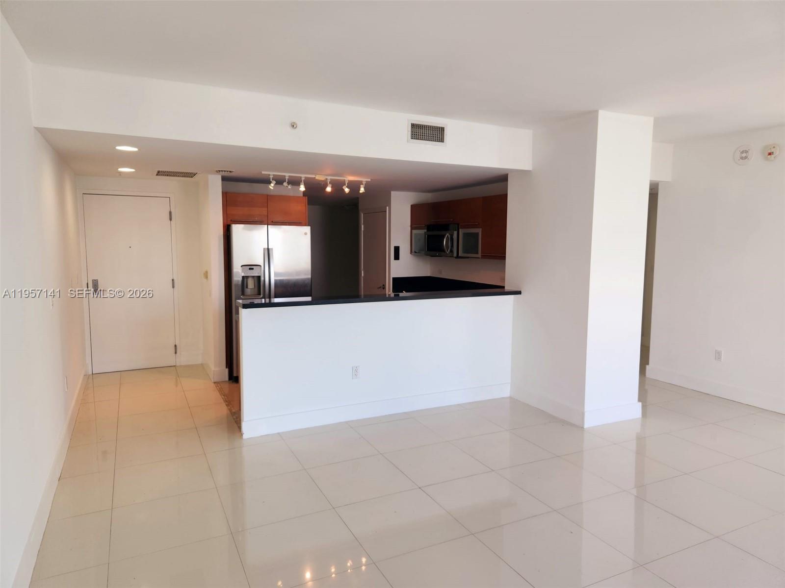 244 Biscayne Blvd #2809, Miami FL 33132