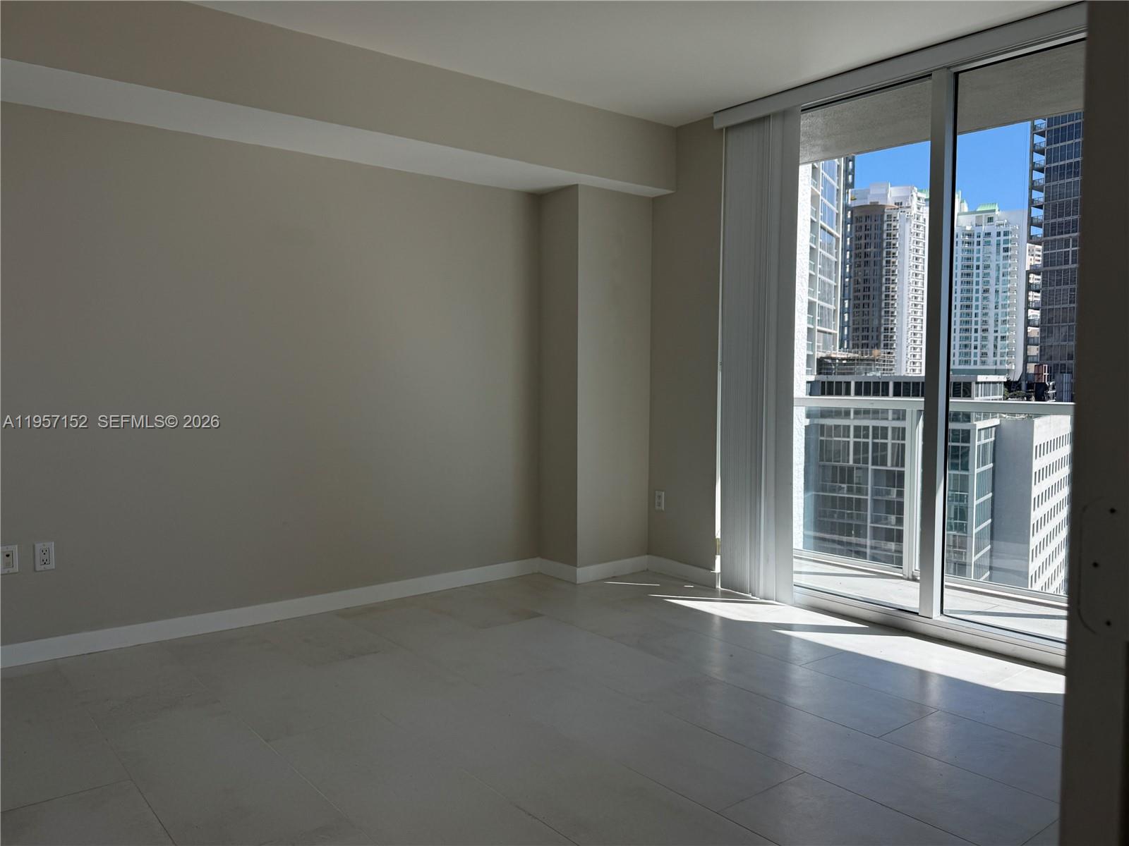 500 Brickell Ave #1602, Miami FL 33131