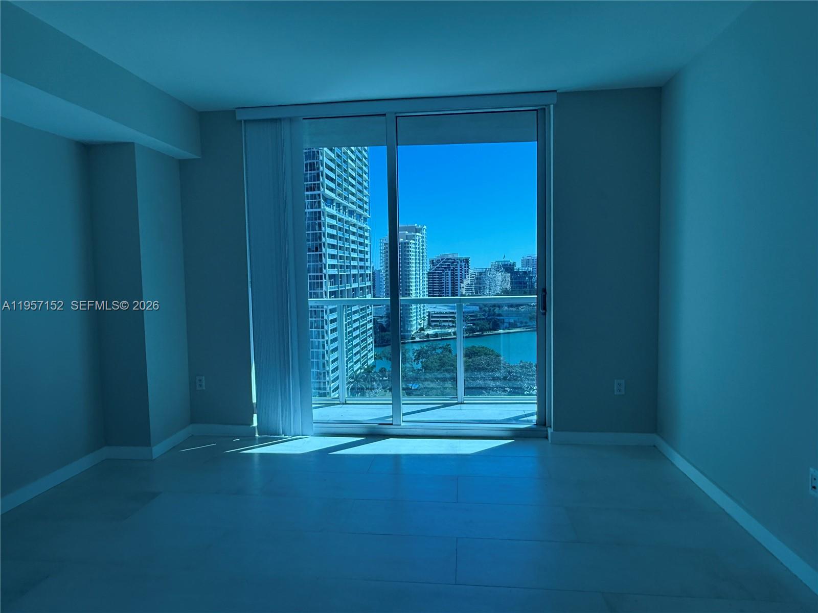 500 Brickell Ave #1602, Miami FL 33131