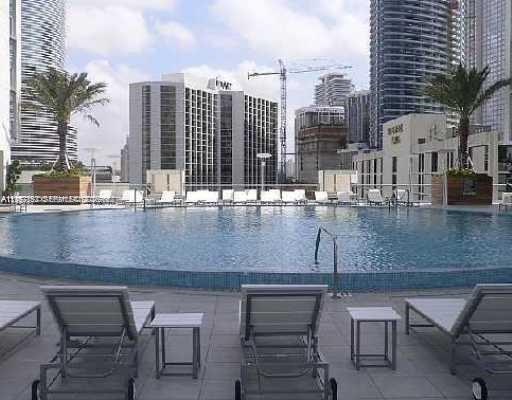 500 Brickell Ave #1602, Miami FL 33131
