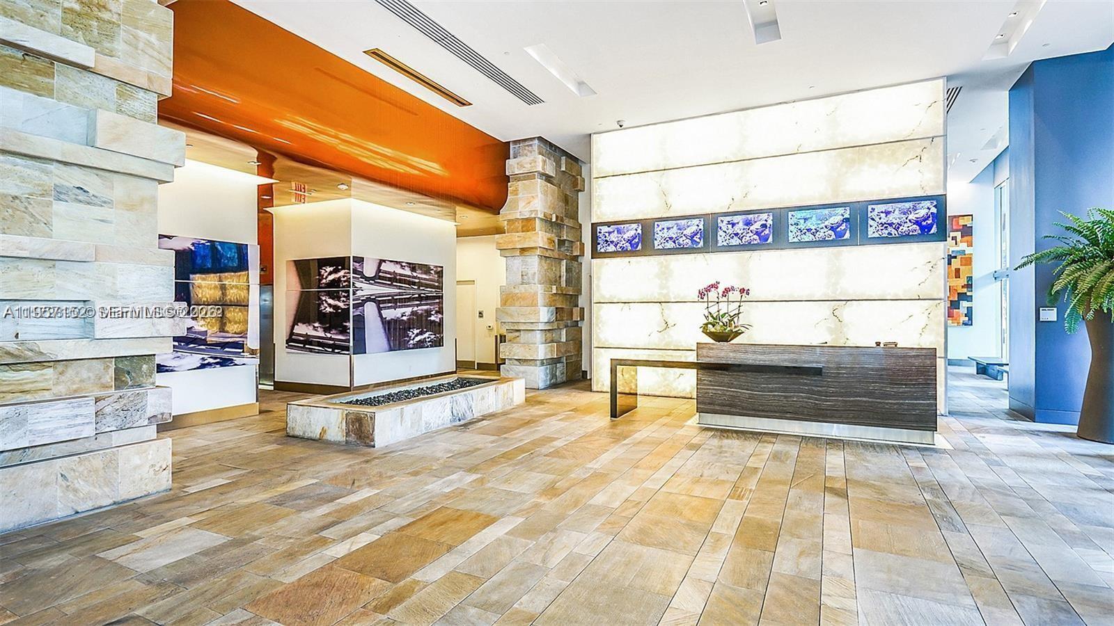 500 Brickell Ave #1602, Miami FL 33131