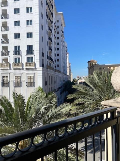 55 Merrick Way #552, Coral Gables FL 33134