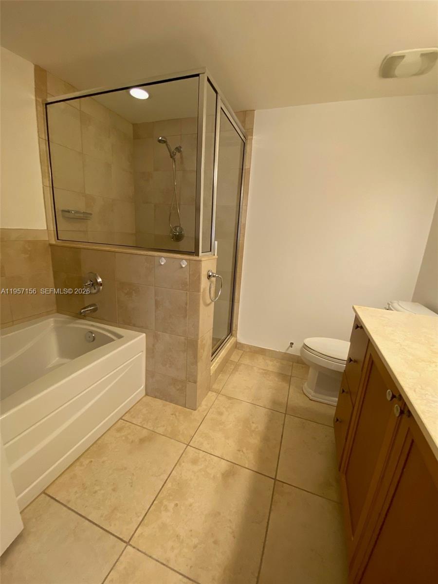 55 Merrick Way #552, Coral Gables FL 33134