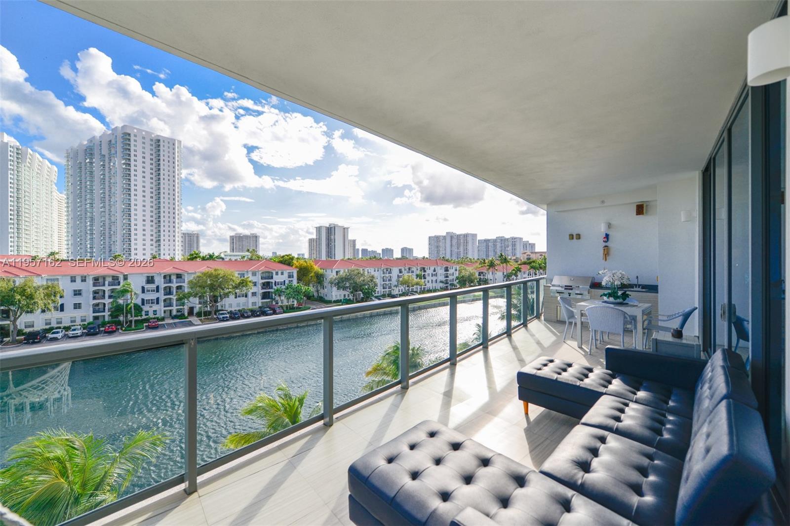3250 NE 188th St #404, Aventura FL 33180