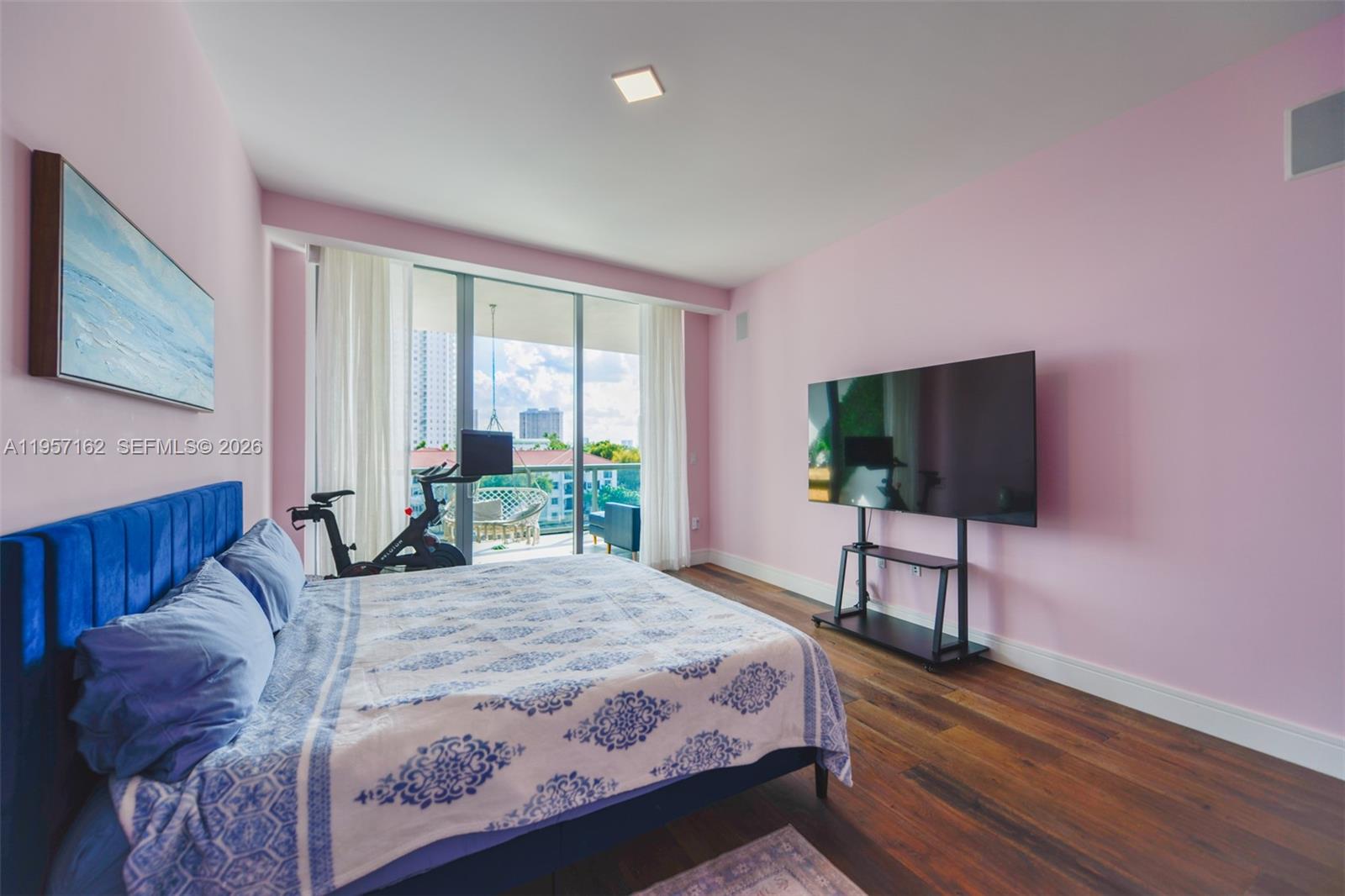 3250 NE 188th St #404, Aventura FL 33180