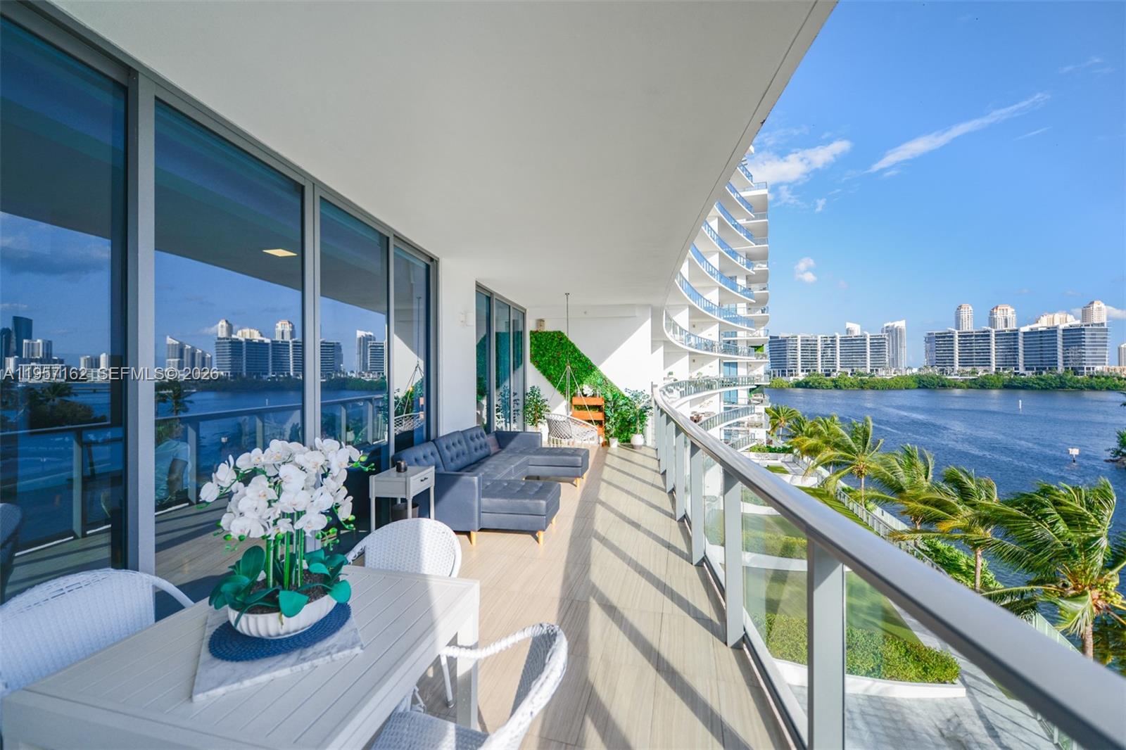 3250 NE 188th St #404, Aventura FL 33180