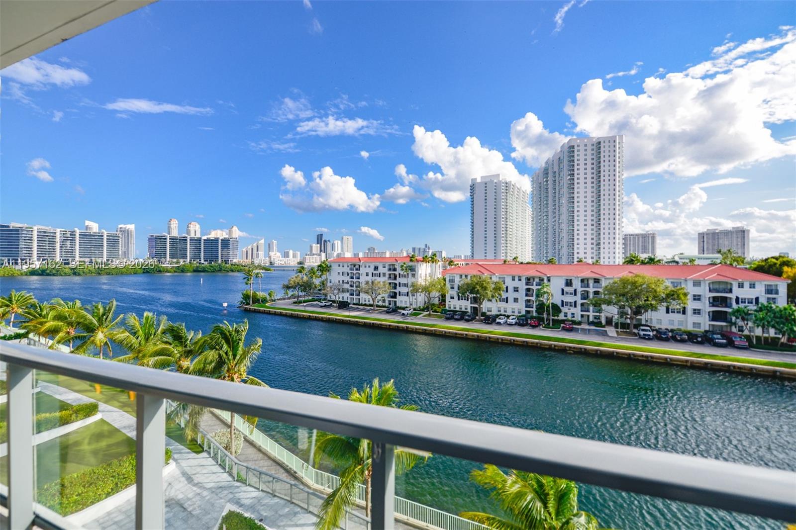 3250 NE 188th St #404, Aventura FL 33180