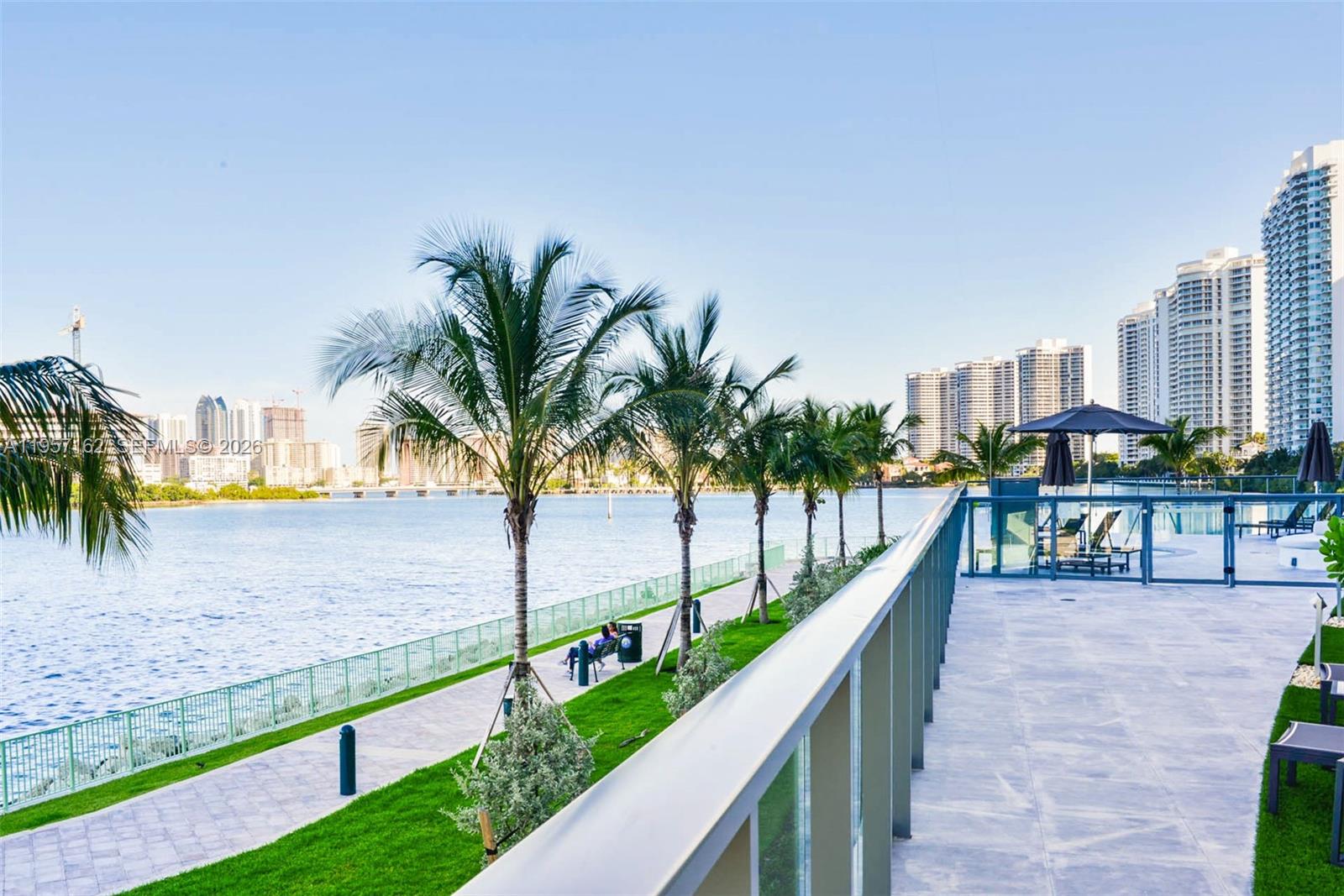 3250 NE 188th St #404, Aventura FL 33180
