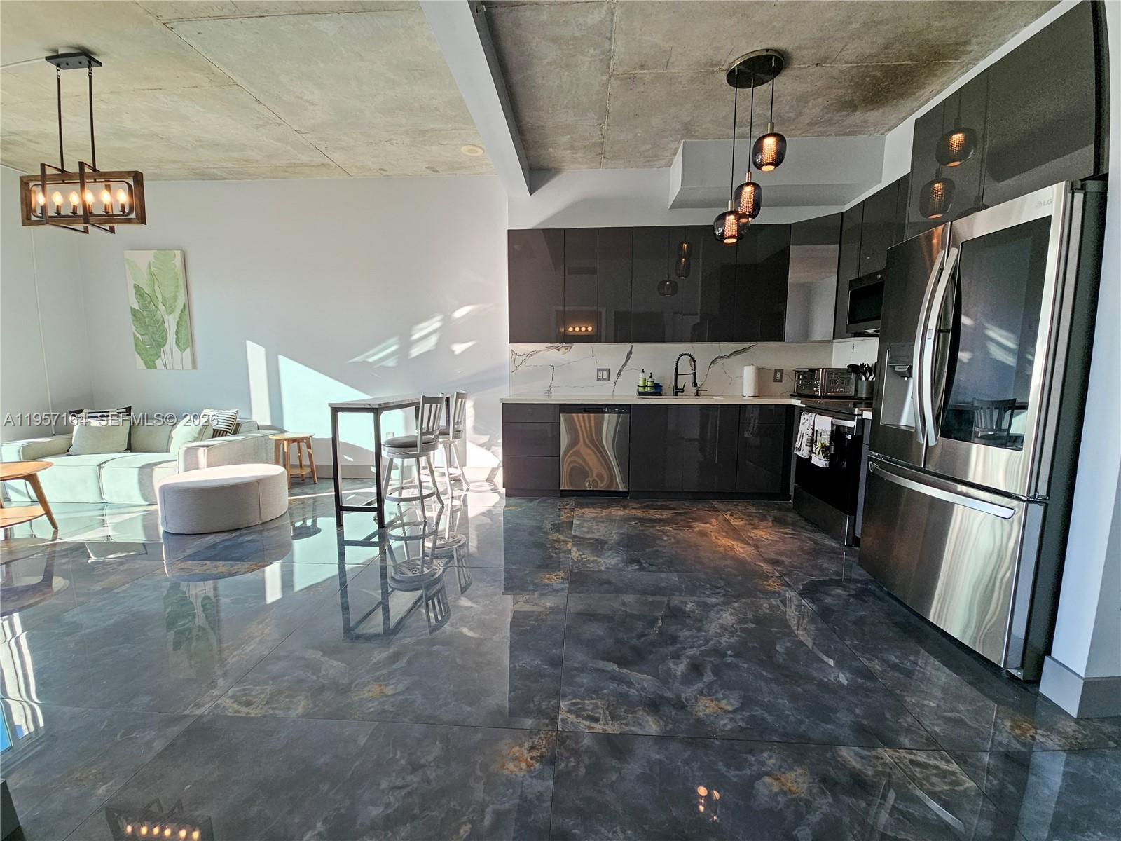 234 NE 3rd St #1003, Miami FL 33132
