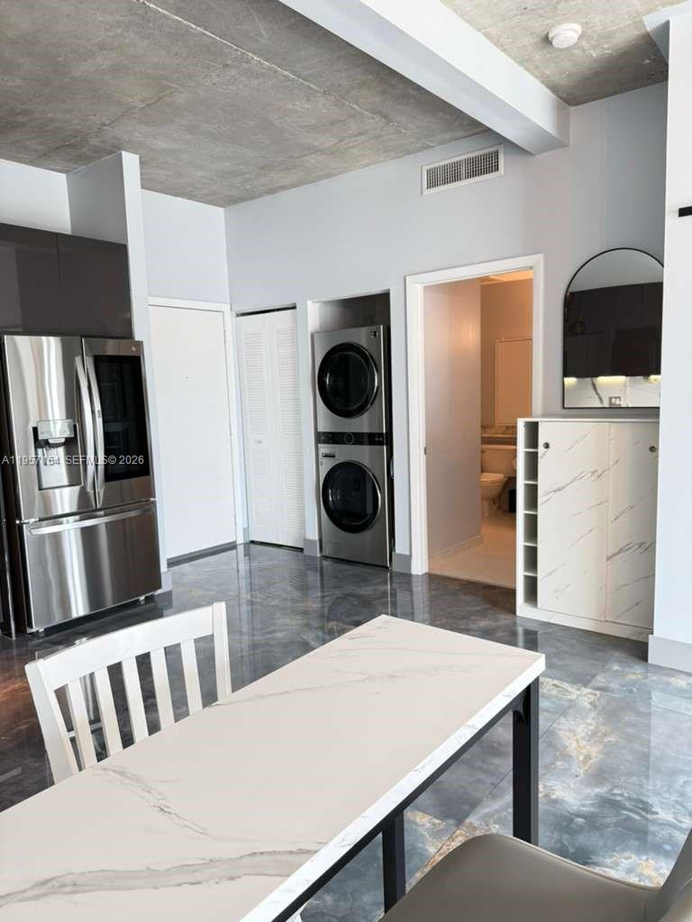 234 NE 3rd St #1003, Miami FL 33132