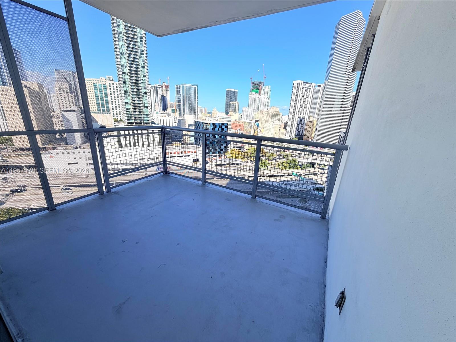 350 S Miami Ave #2011, Miami FL 33130