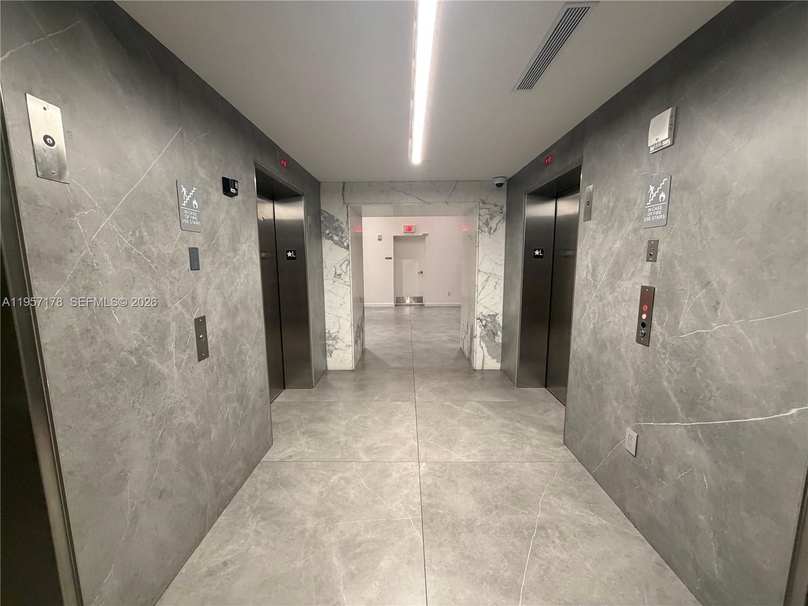 350 S Miami Ave #2011, Miami FL 33130