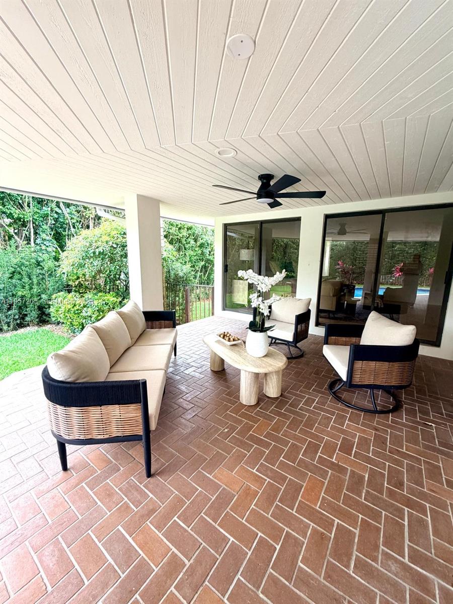 301 Isla Dorada Blvd, Coral Gables FL 33143