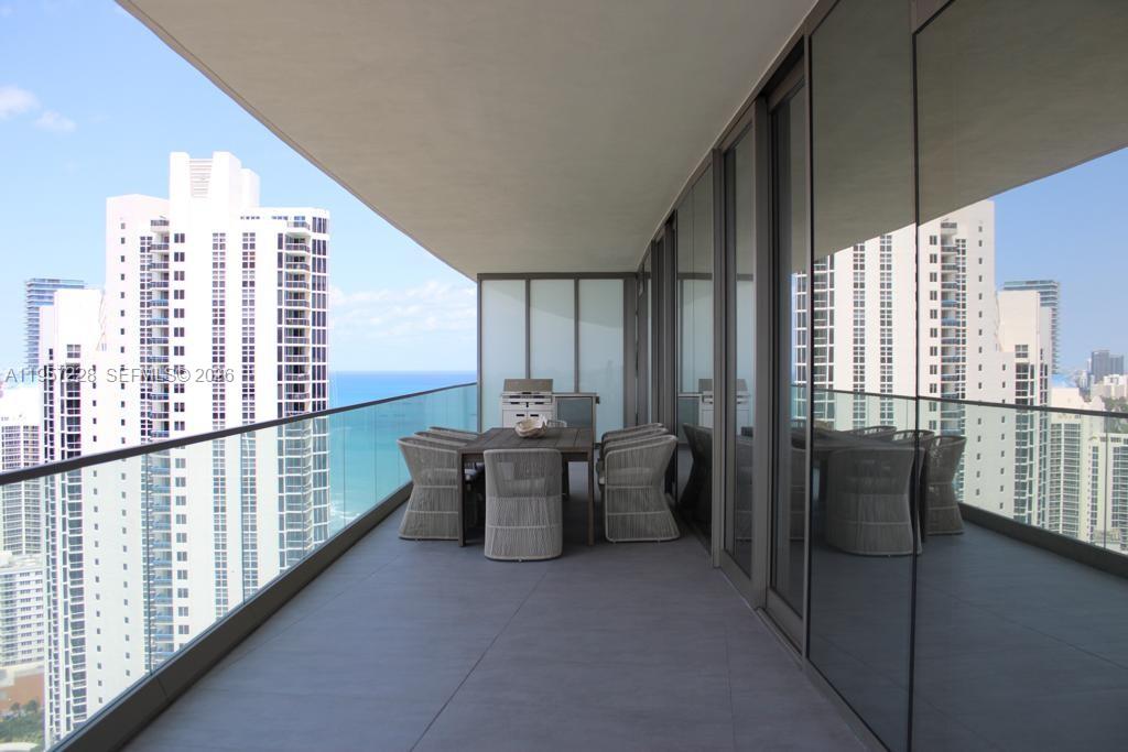 18975 Collins Ave #2905, Sunny Isles Beach FL 33160