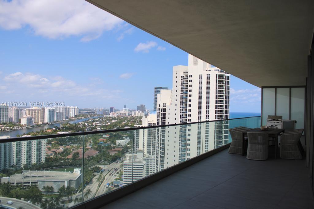 18975 Collins Ave #2905, Sunny Isles Beach FL 33160