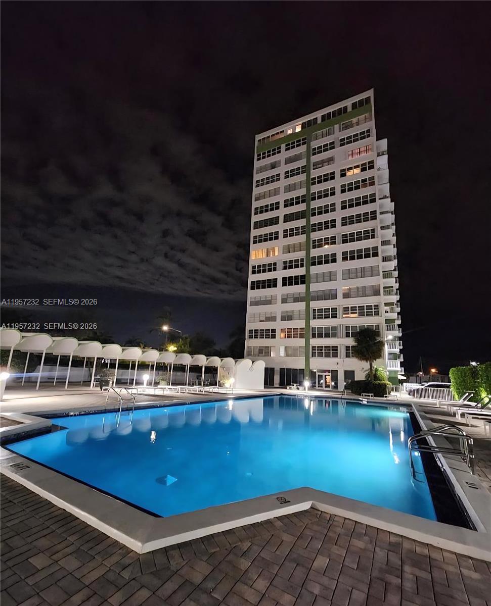 2150 Sans Souci Blvd #D1, North Miami FL 33181