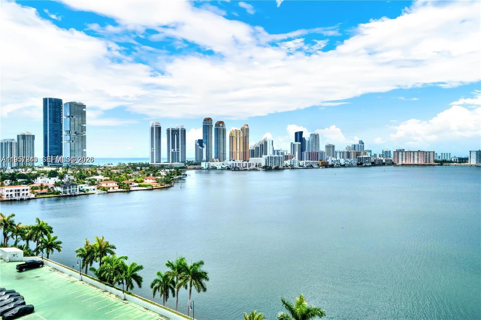 3600 Mystic Pointe Dr #1117, Aventura FL 33180