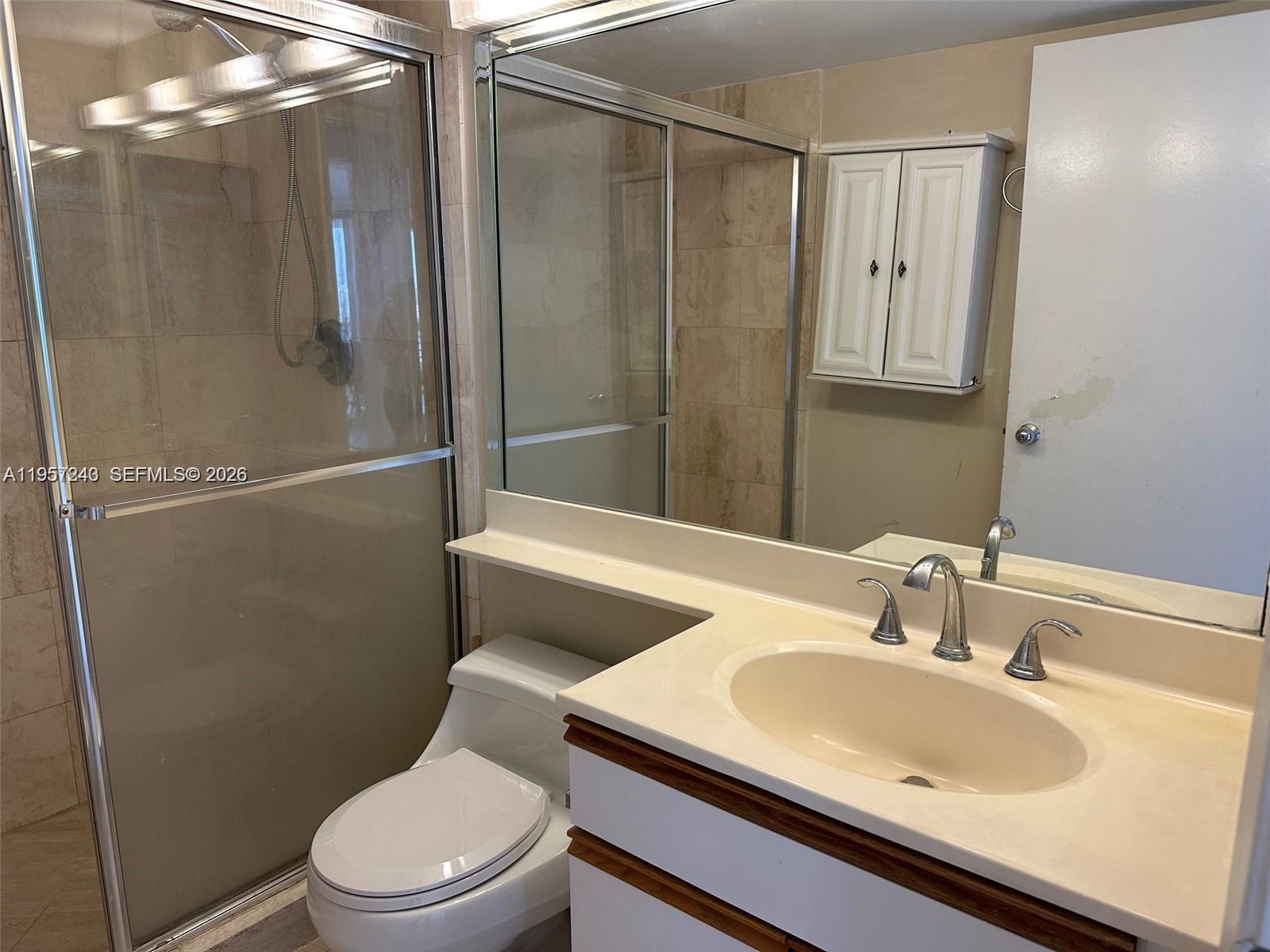 3600 Mystic Pointe Dr #1117, Aventura FL 33180