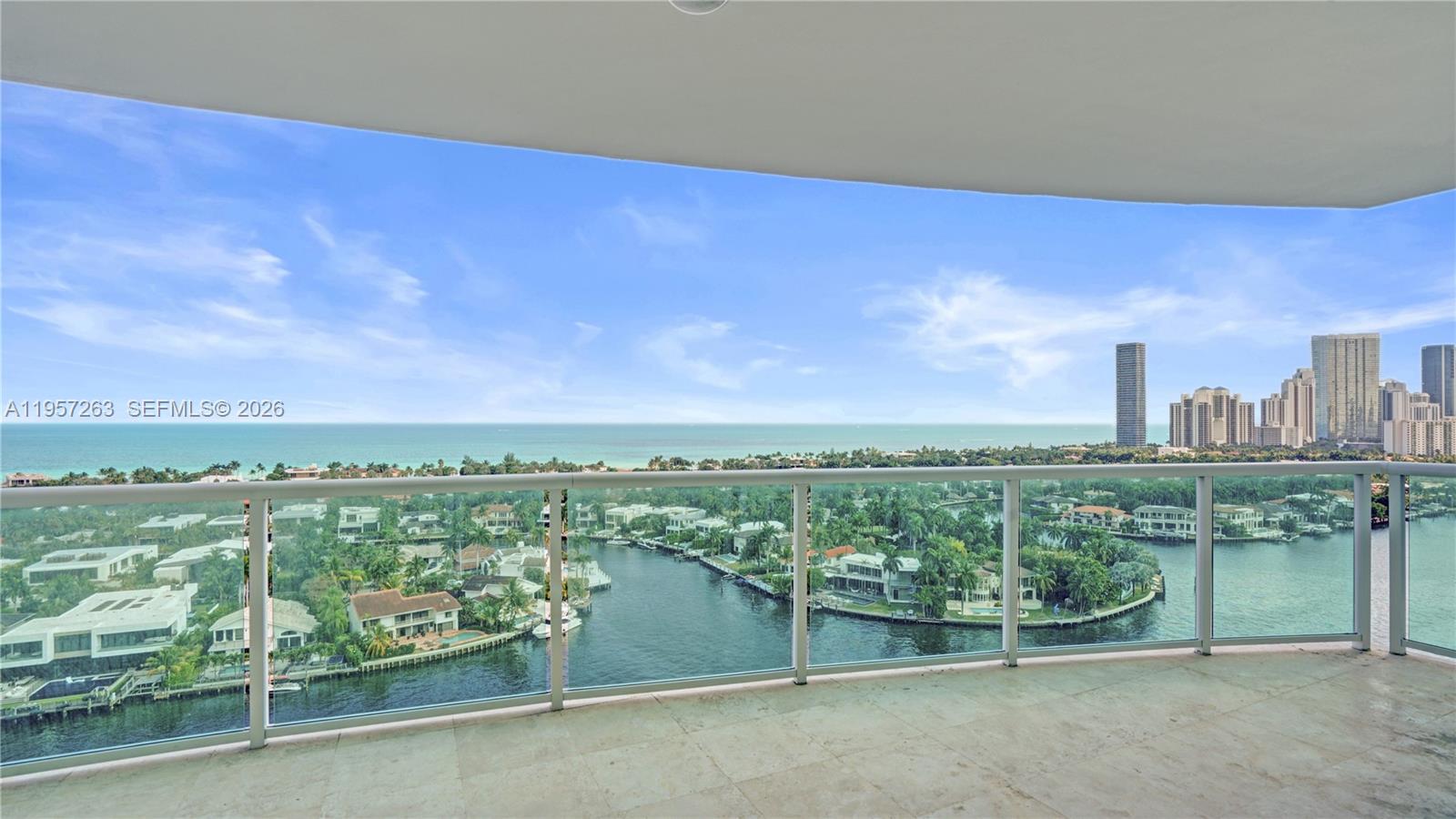 20201 E Country Club Dr #1808, Aventura FL 33180