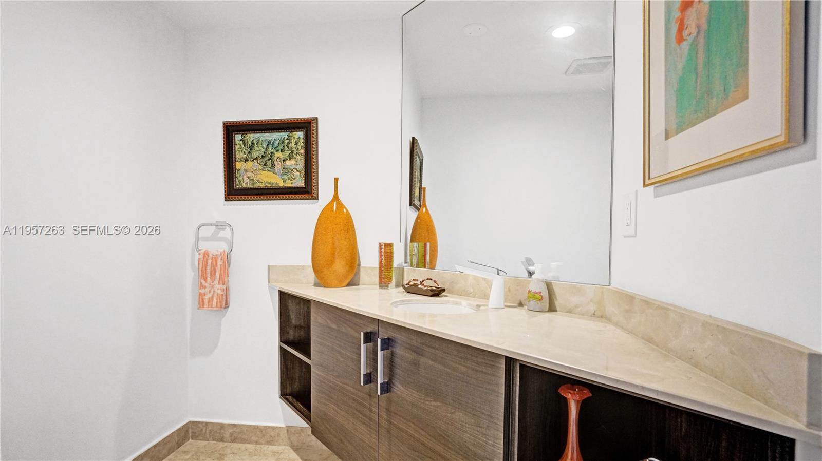 20201 E Country Club Dr #1808, Aventura FL 33180