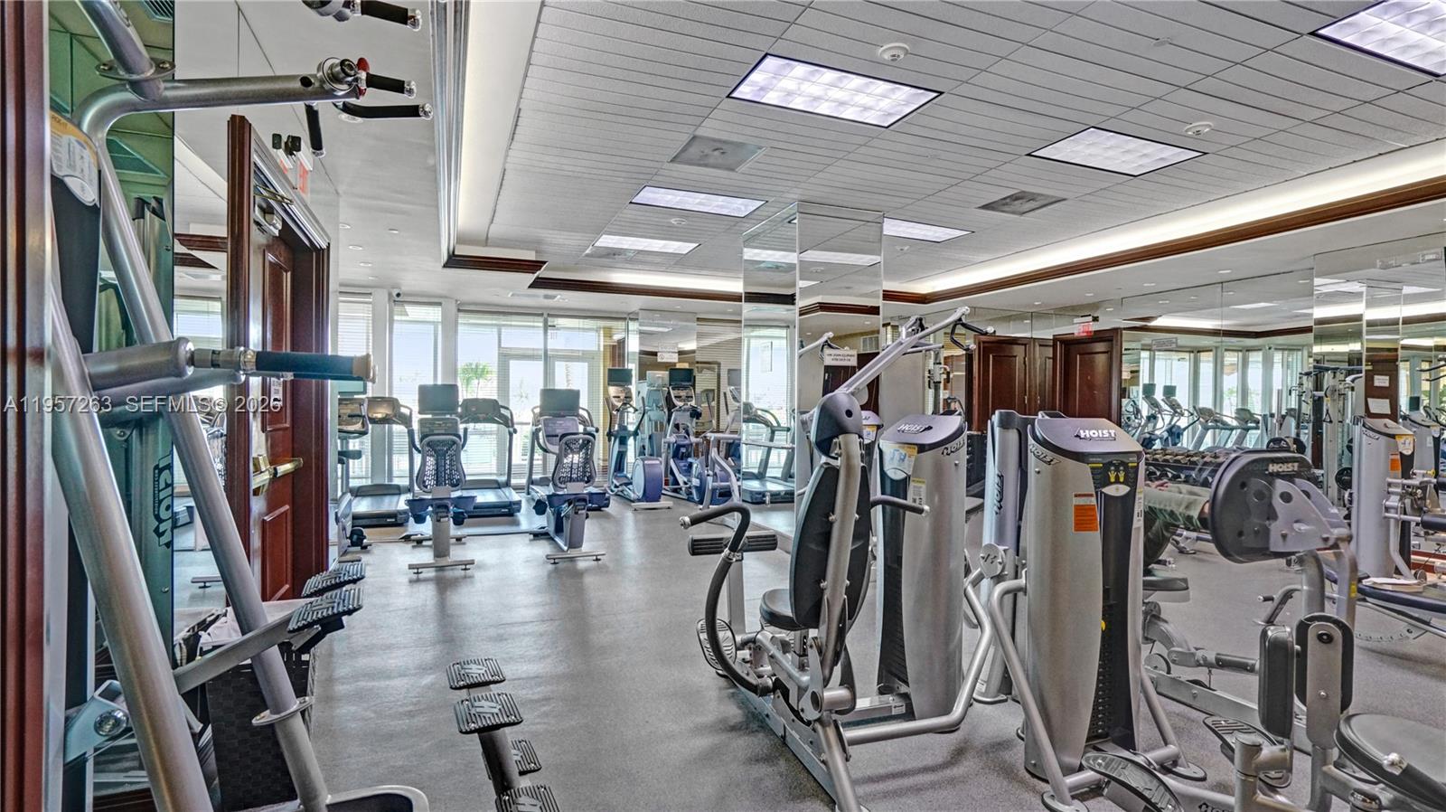 20201 E Country Club Dr #1808, Aventura FL 33180