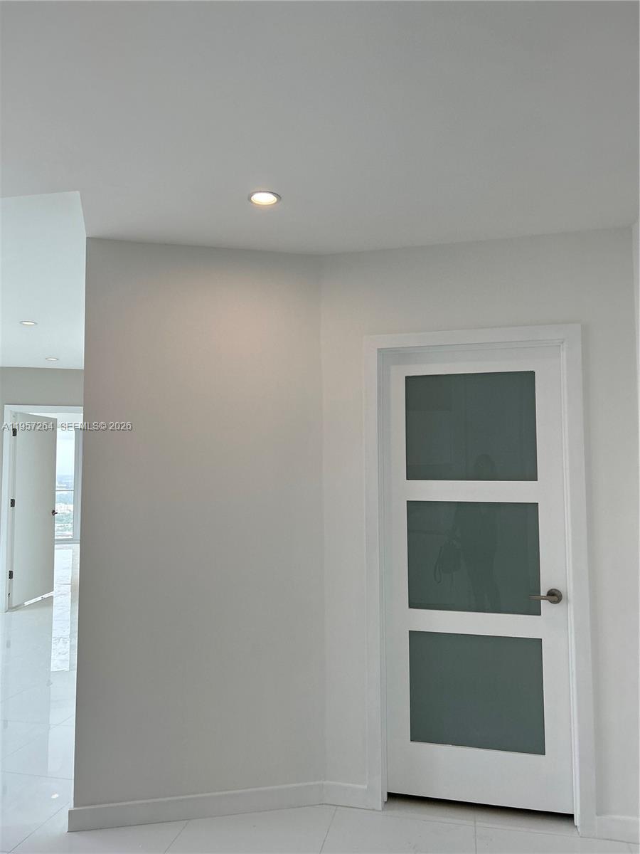 851 NE 1st Ave #4302, Miami FL 33132