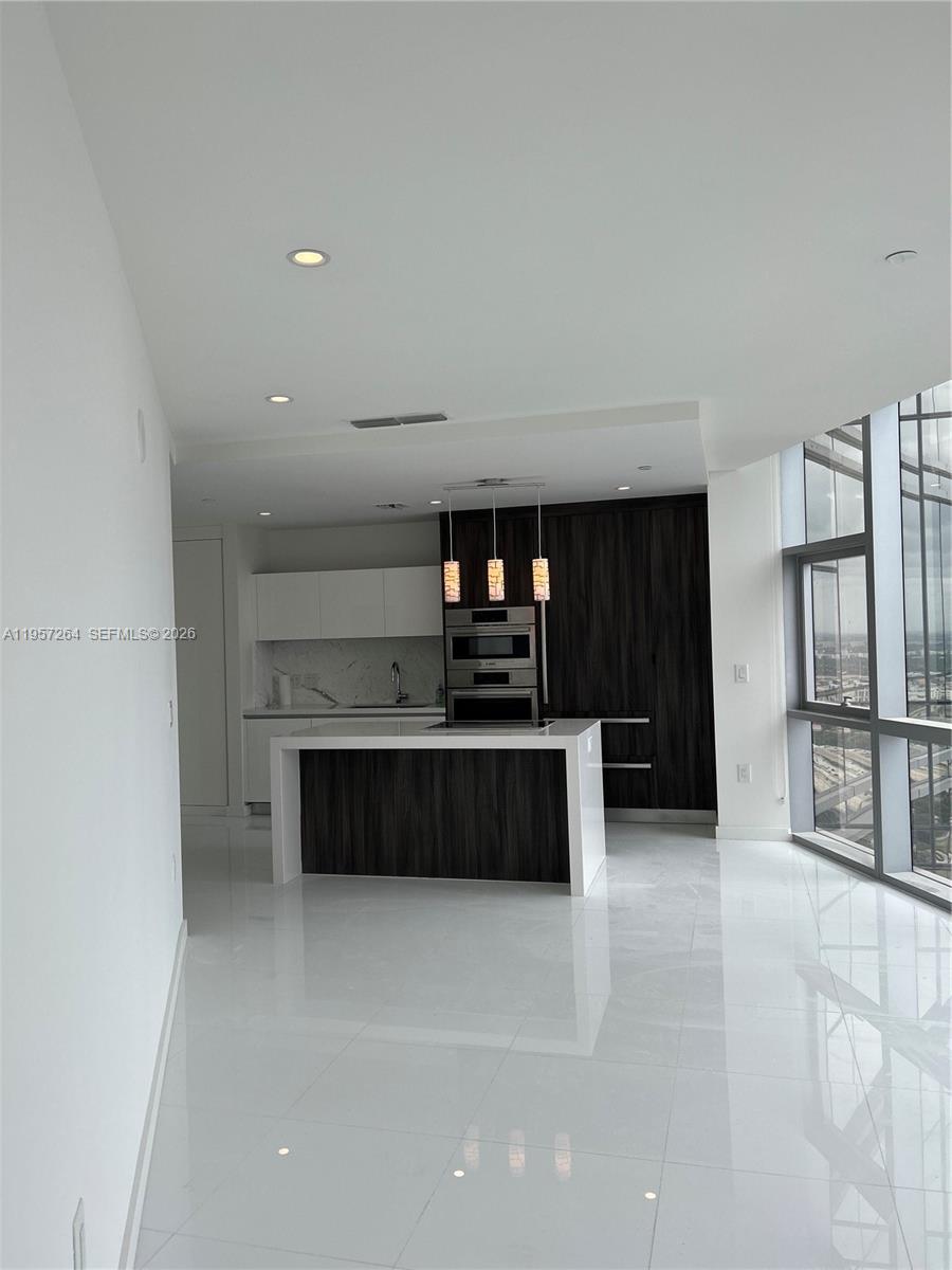 851 NE 1st Ave #4302, Miami FL 33132