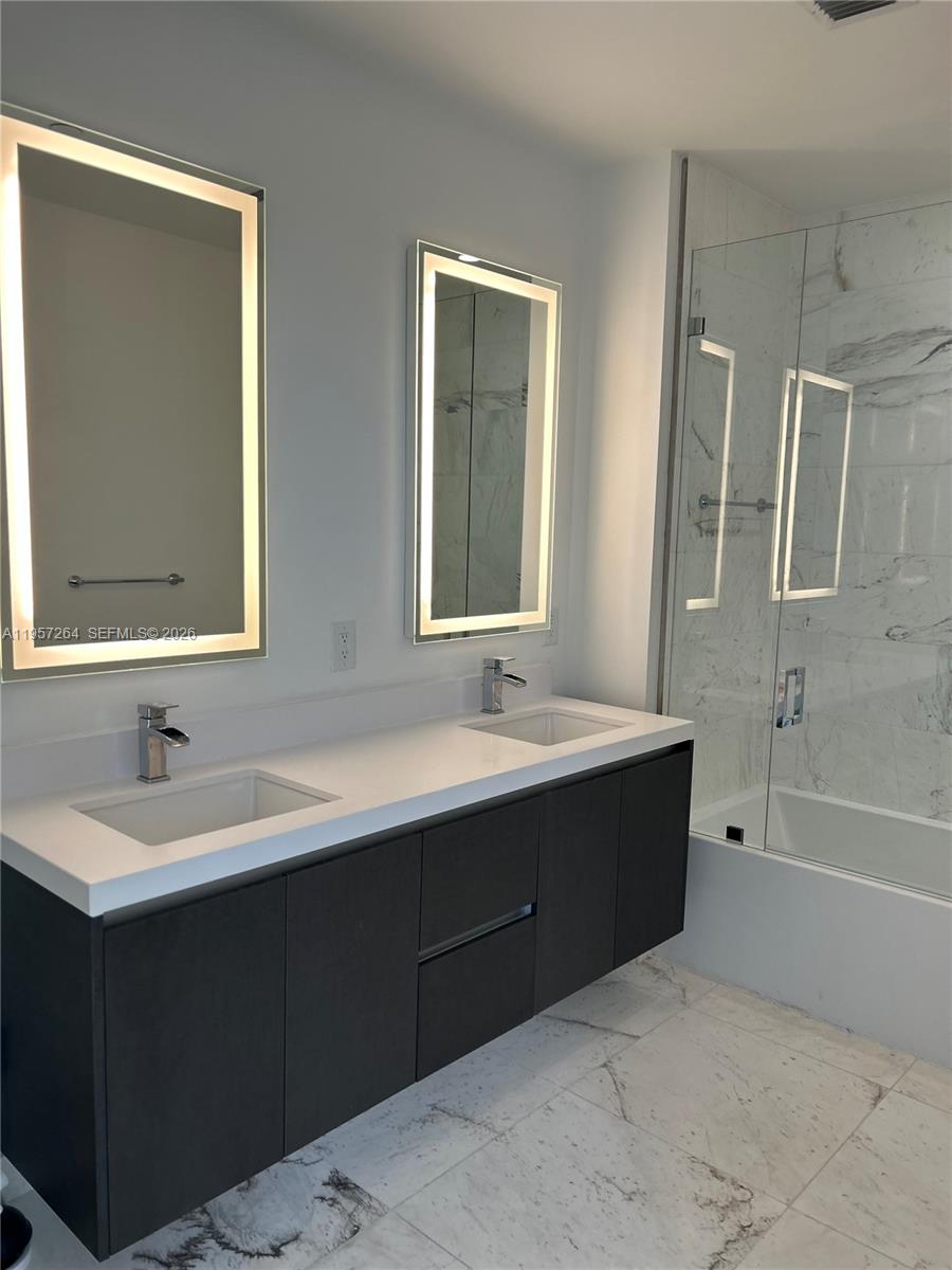 851 NE 1st Ave #4302, Miami FL 33132