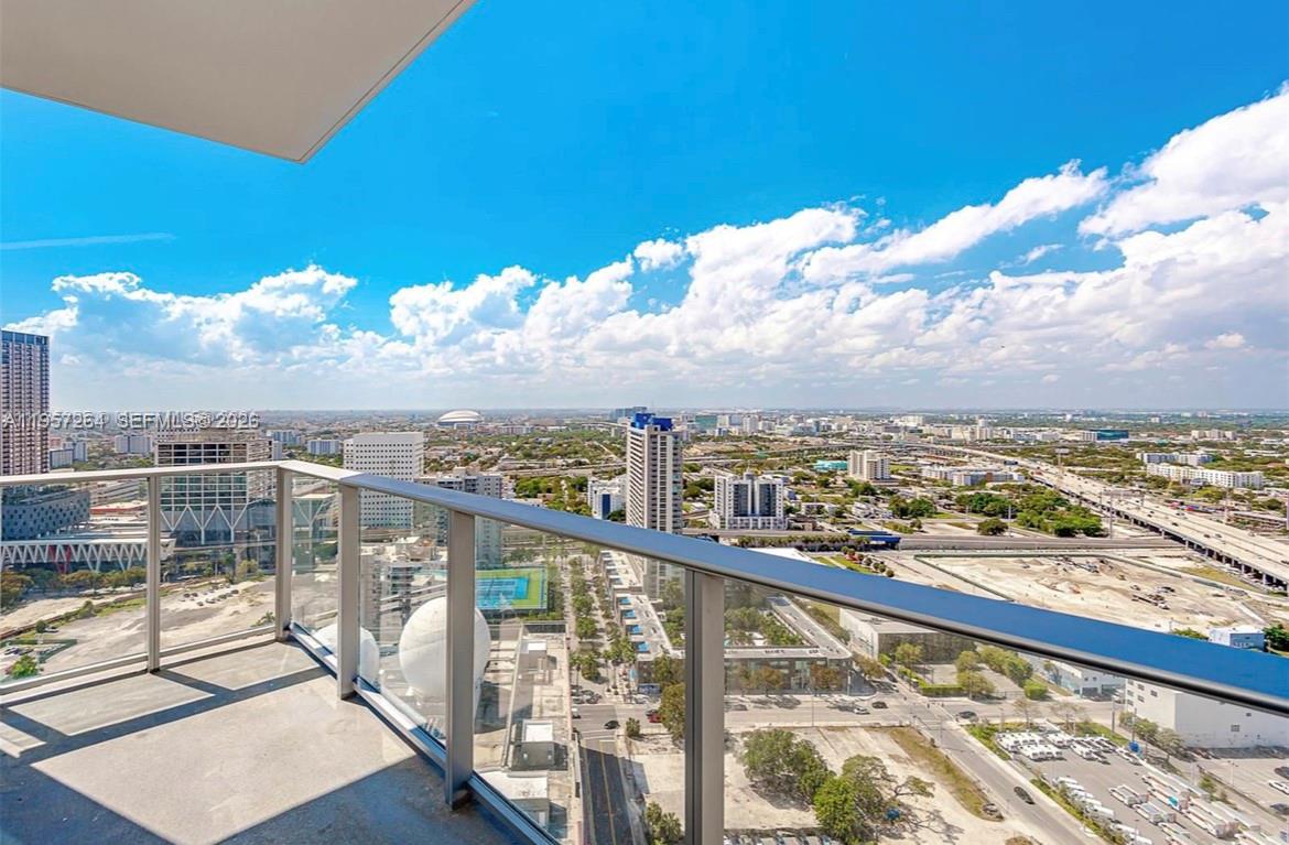 851 NE 1st Ave #4302, Miami FL 33132