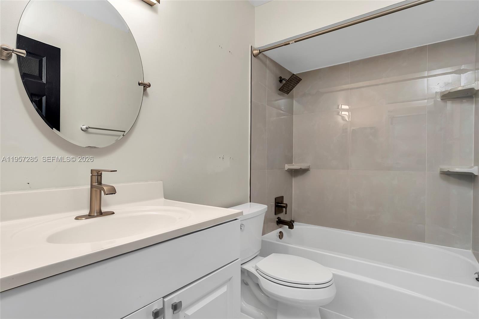 6768 Canary Palm Cir, Boca Raton FL 33433