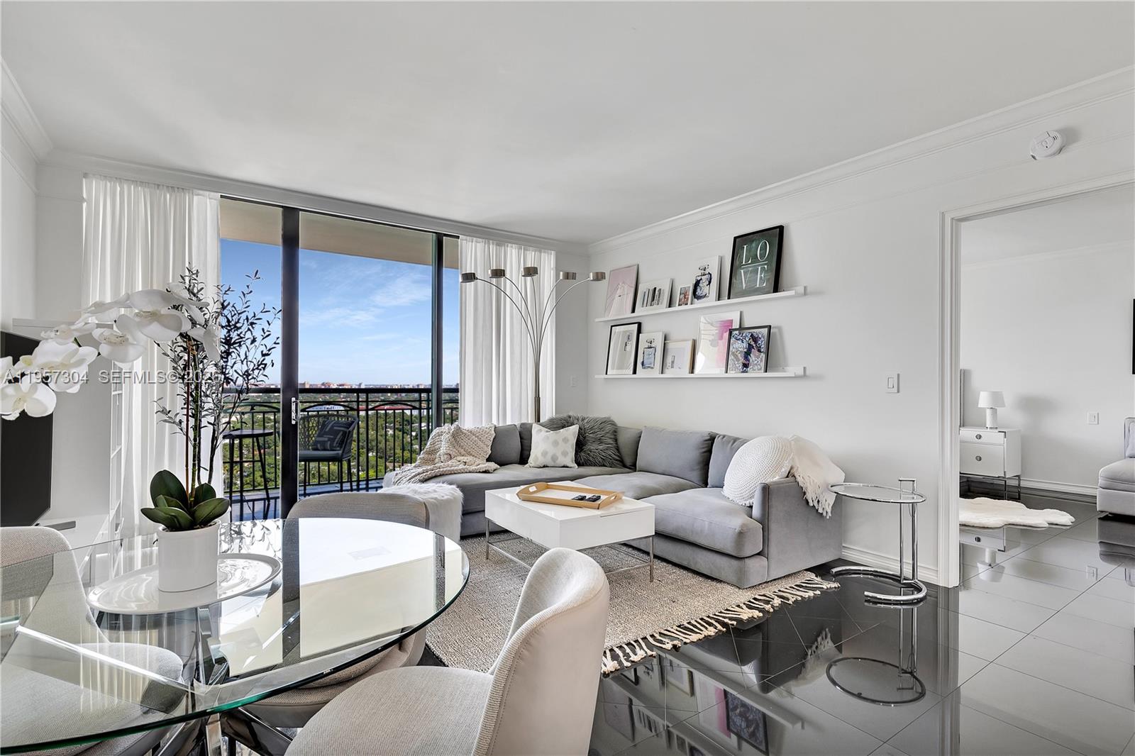 3350 SW 27 AV #2104, Coconut Grove FL 33133