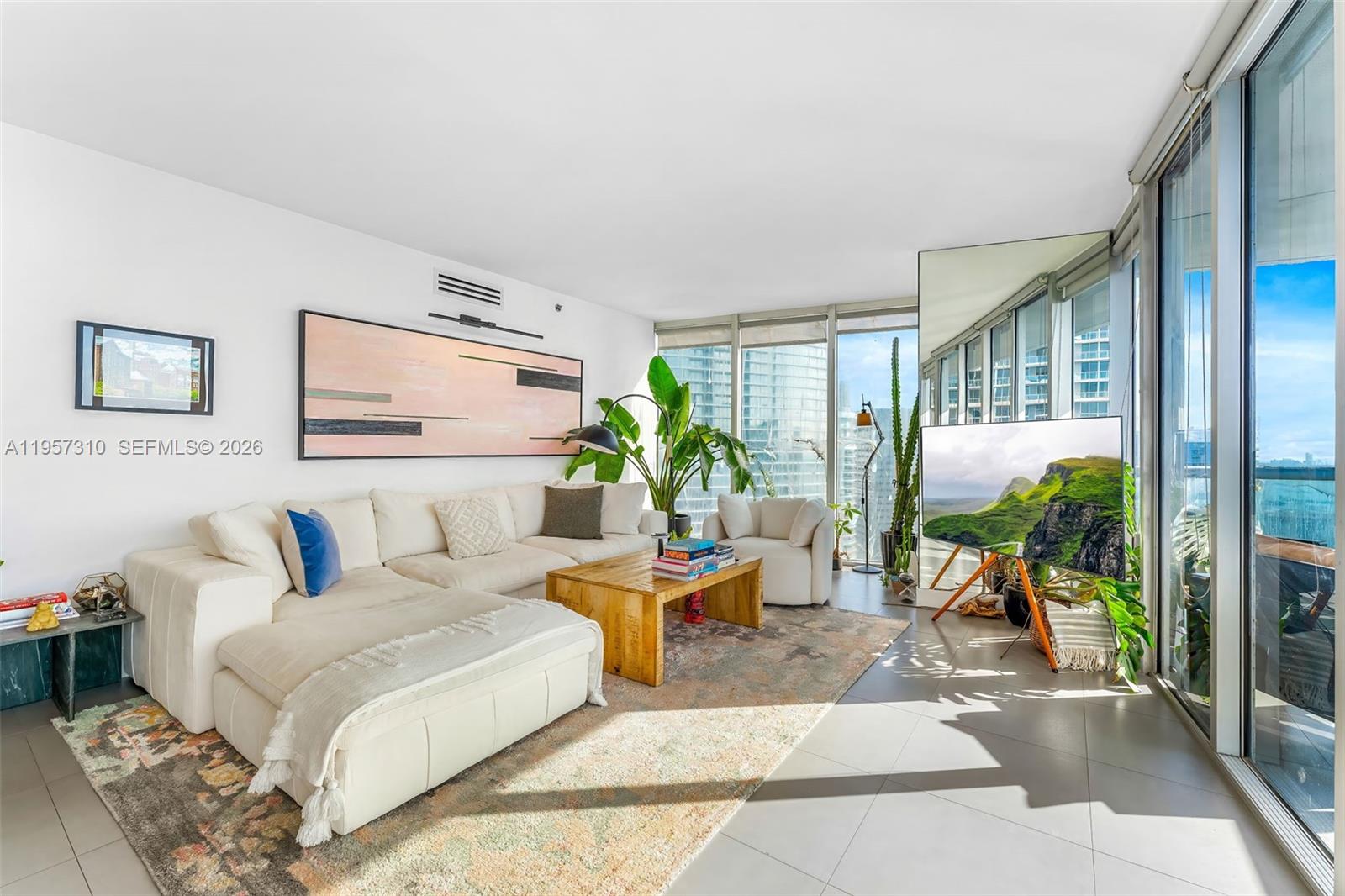 465 E Brickell Ave #3901, Miami FL 33131