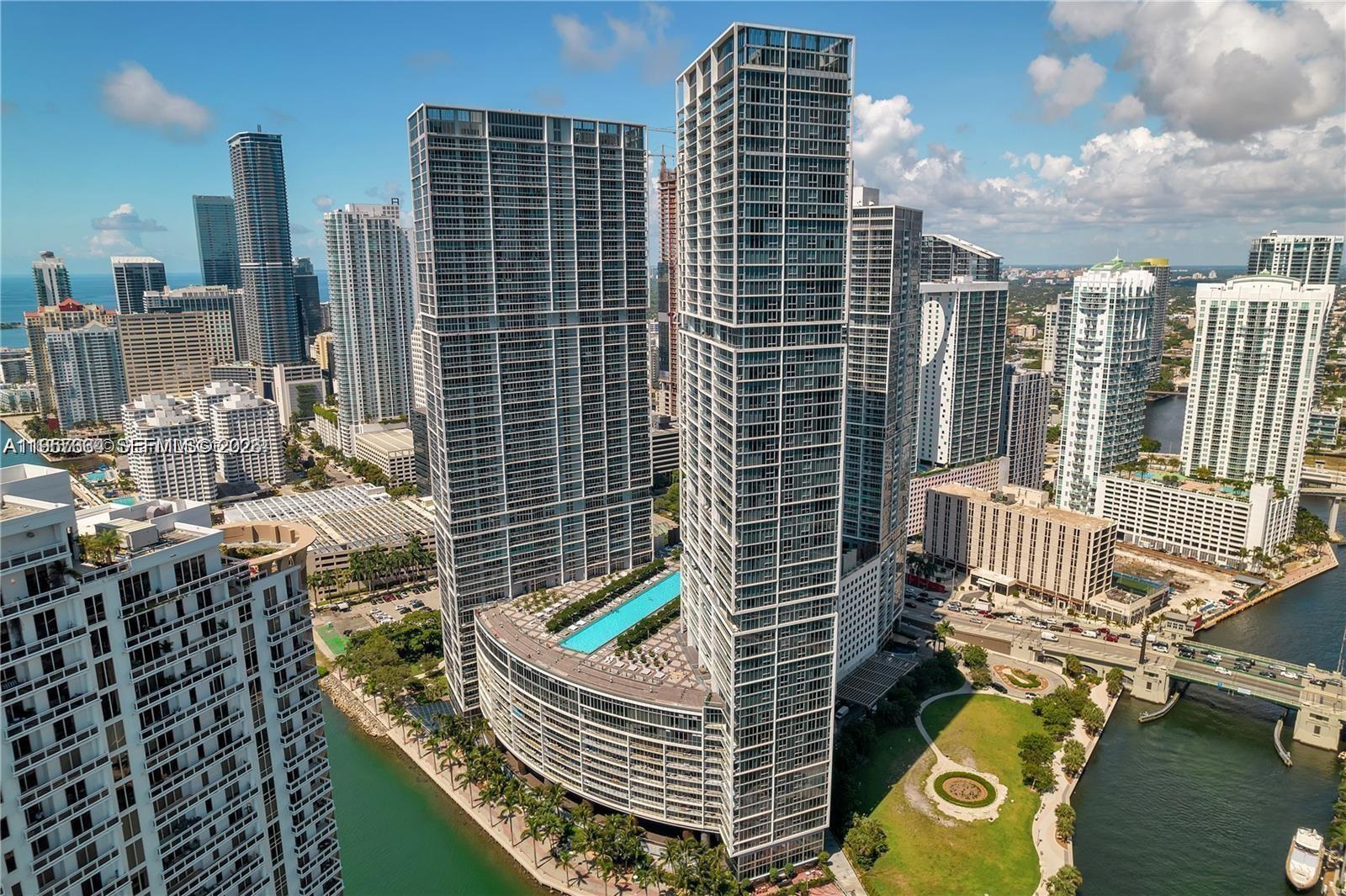 475 Brickell Ave #4211, Miami FL 33131